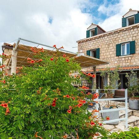 Villa Doris Млини Екстер'єр фото